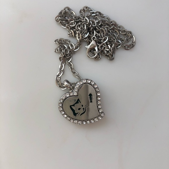 OPTIONS Antique Silver Stone Aromatherapy Pendant Essential Oil Diffuse Jewelry - Picture 8 of 9